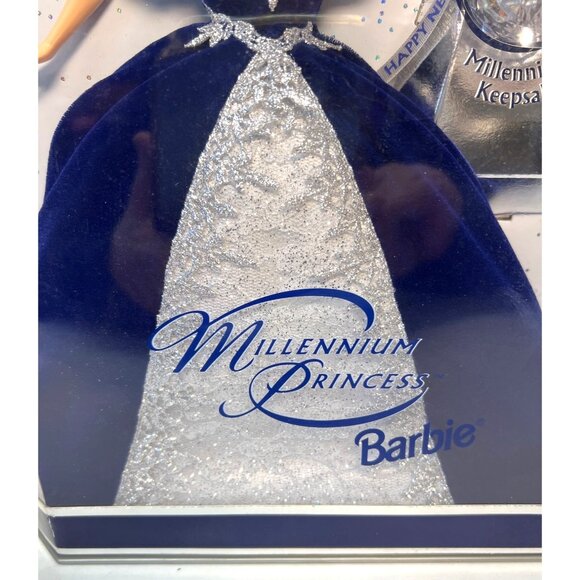 Millennium Princess Barbie Doll Special Edition 2000 In Box With Keepsake - Picture 4 of 8